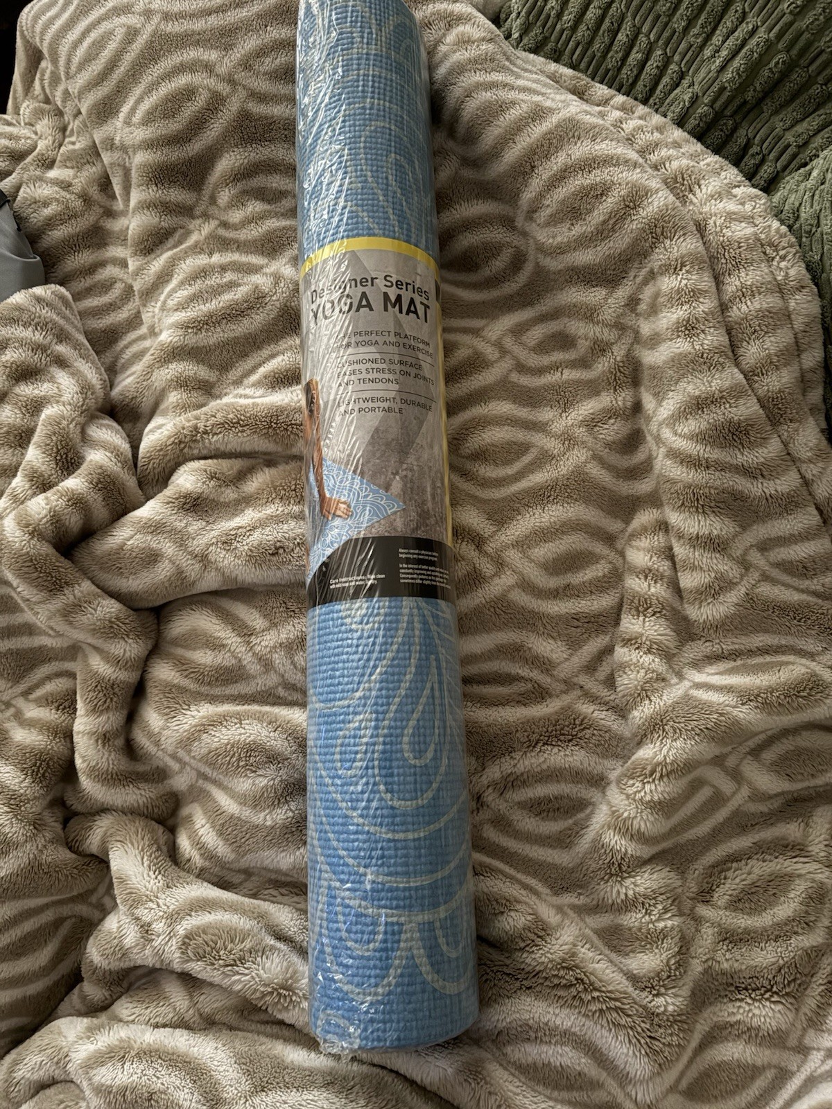 “Brand New” Designer Series Yoga Mat (Series 8 Fitness) 24×68 Light Blue