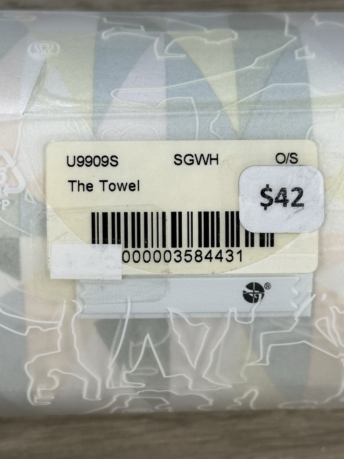 Lululemon The Towel One Size Stained Glass Love White Neutral Blush SGWH 84431