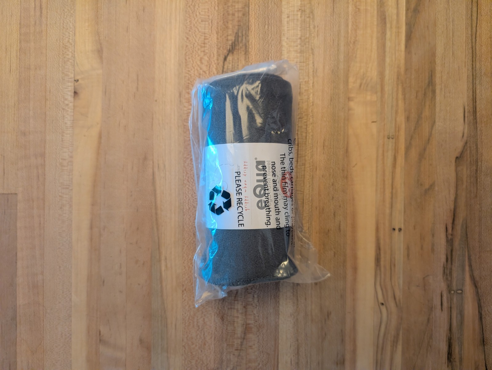 Manduka eQua Yoga Hand Towel Thunder Microfiber 26.5″x16″ Sweat Activated NEW