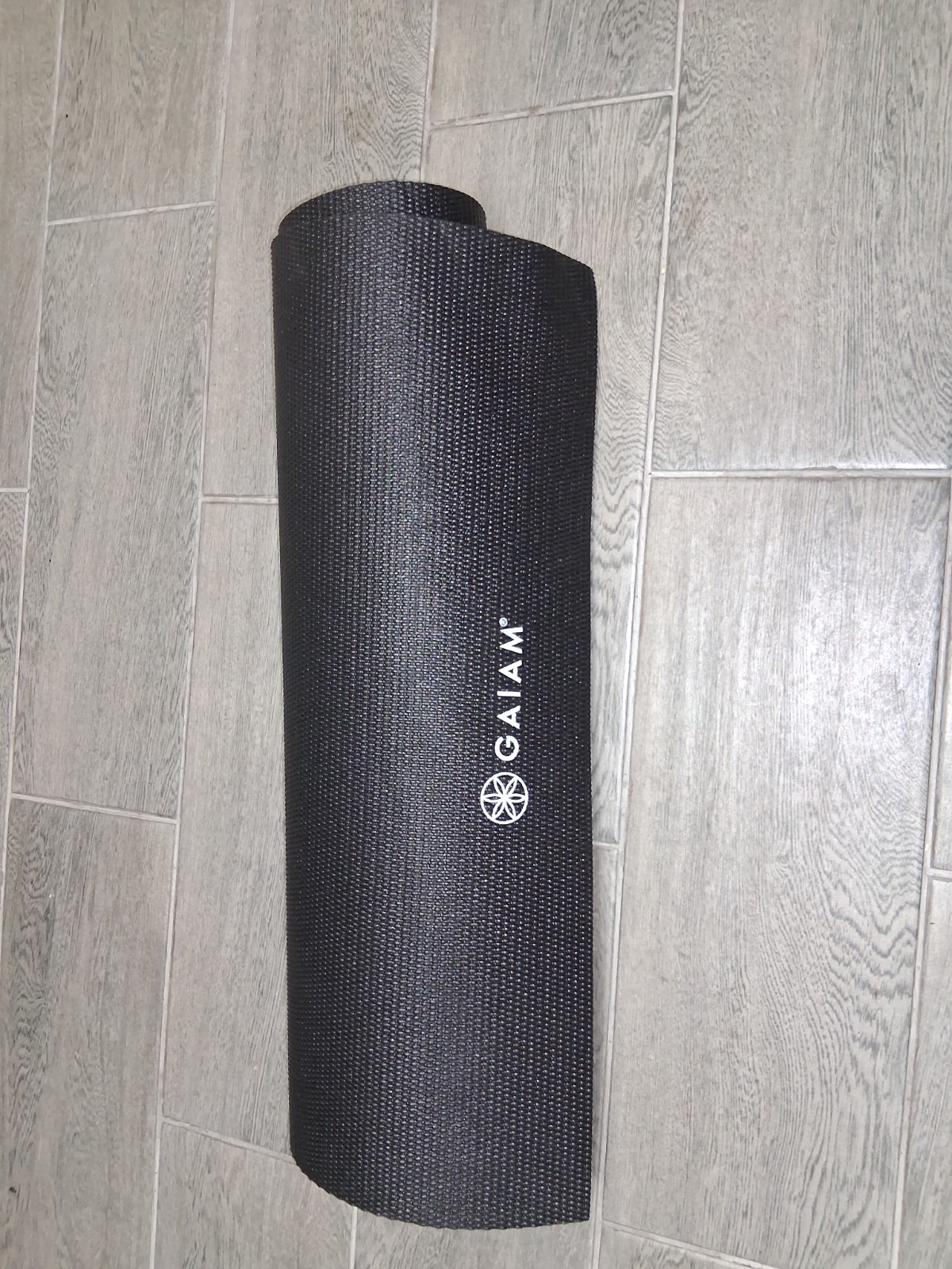 Gaiam Non-Slip Foam Yoga Mat Black Rectangle for Unisex Adults