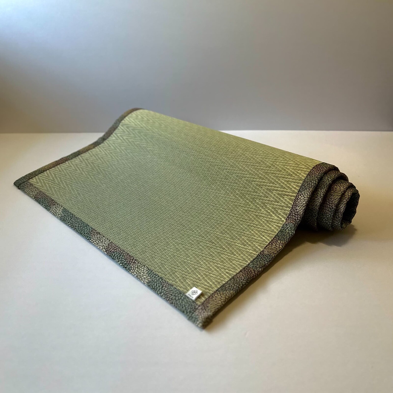 Tatami Zen Mat Herringbone – Japanese Igusa Yoga ＆ Meditation Mat for Relaxation