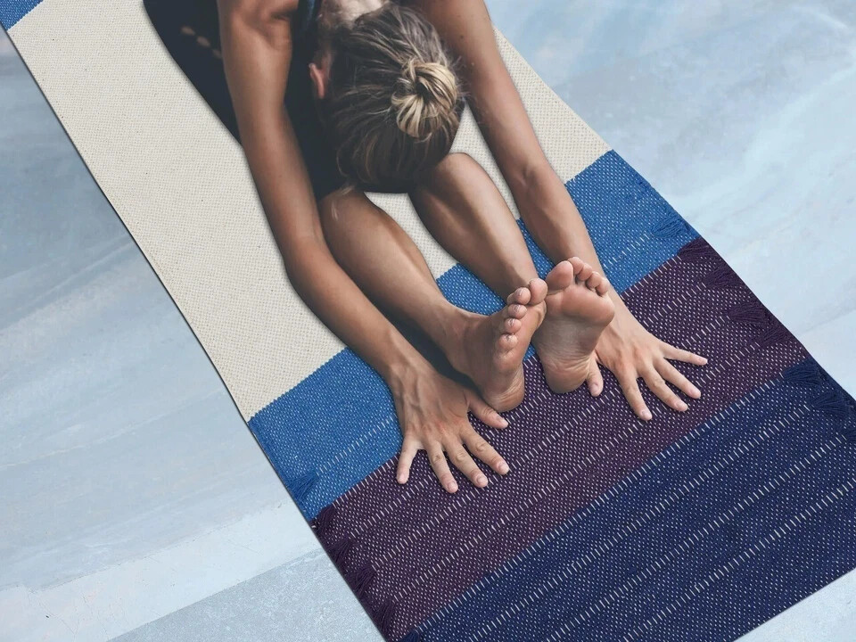 innhom Yoga Mat for Men and Women – Non-Slip Exercise Mat with Carrying Strap