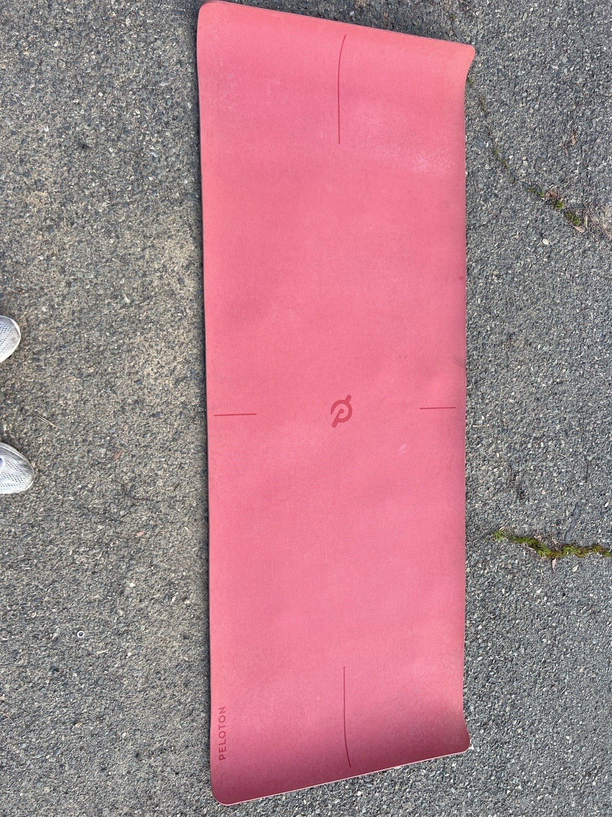 Peloton Exercise Yoga Mat 71×26” Black Red Reversible Fitness Gym