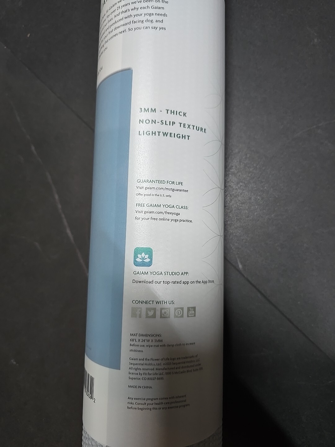 Gaiam Classic Yoga Mat 3MM Lakeside Light Grey Lightweight Portable Non-Slip NEW