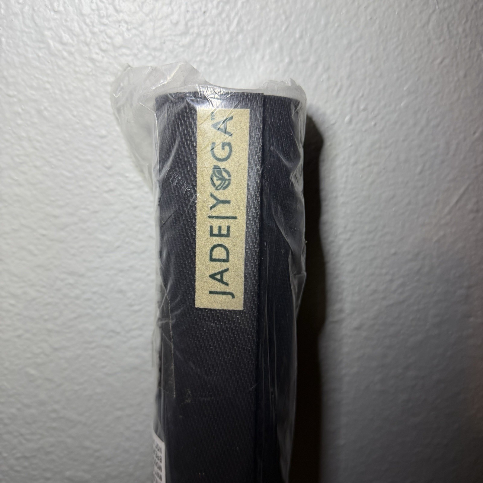 NEW JadeYoga – Voyager Yoga Mat Black Non Slip Fitness Mat – 1/8 24” X 68”