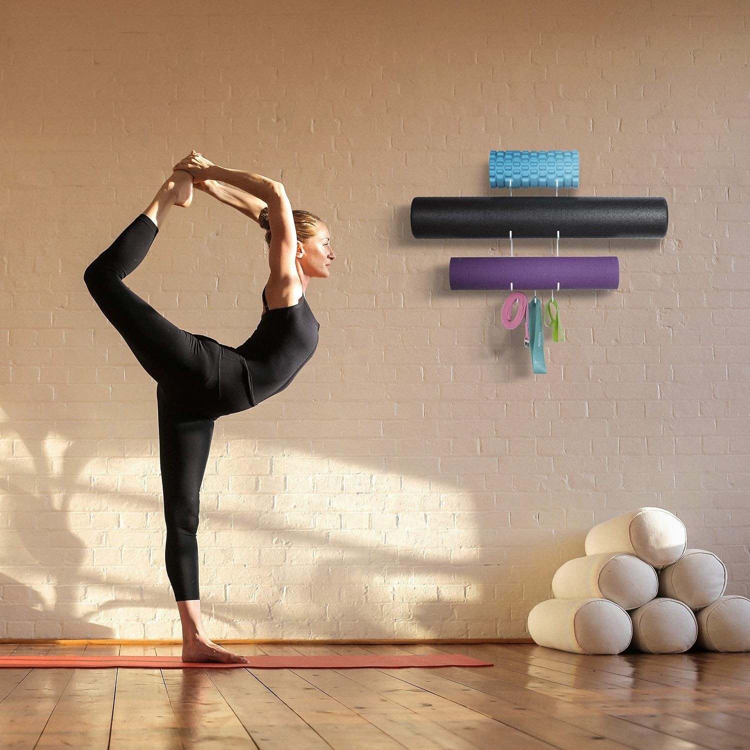 Space-Saving Metal Yoga Mat Holder with Hooks for Stylish Home Gym Organization