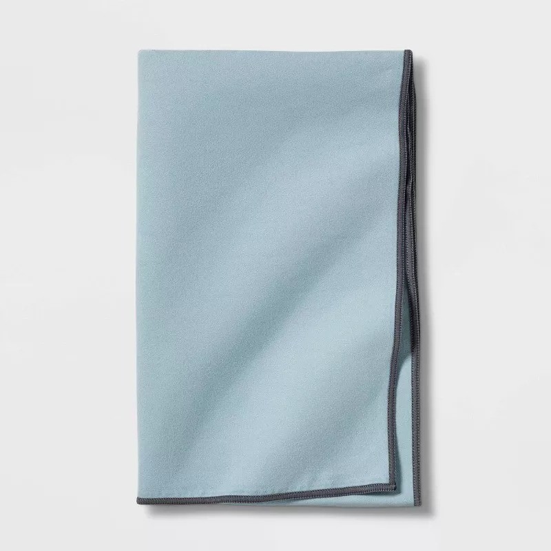 Yoga Hand Towel Blue – Polyester Sports Accessory