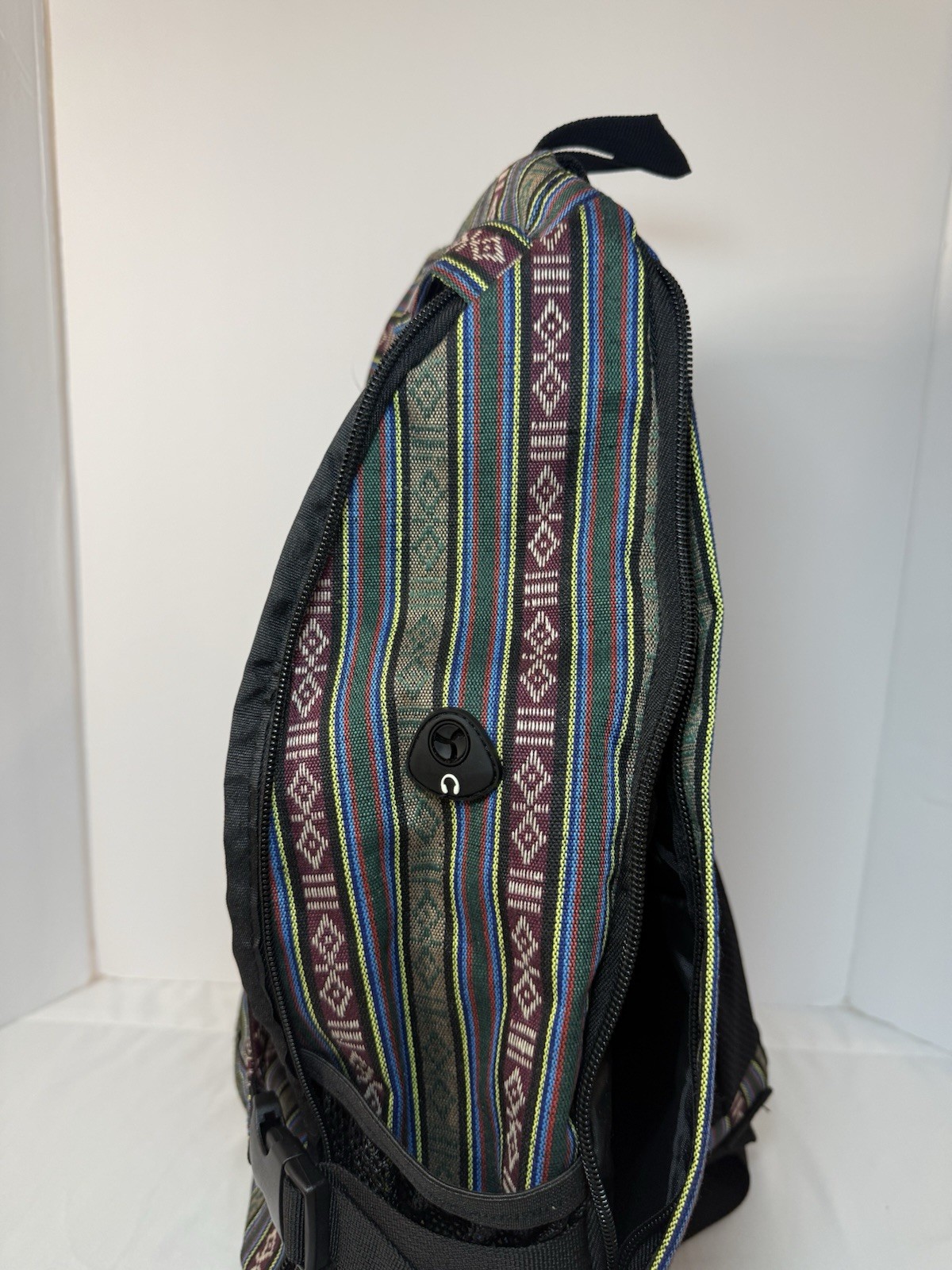 Urorae Yoga Mat Sling Backpack Bag Striped Multi-Color Crossbody Travel Pack