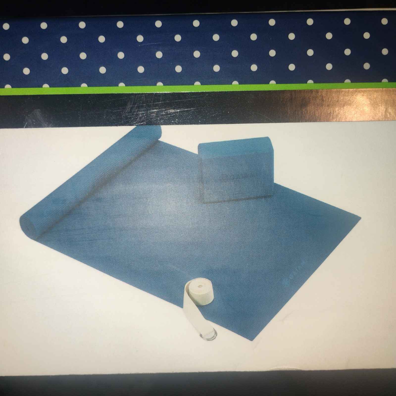 Gaiam Yoga Beginners Kit NEW Everything you Need To Get Started -Workout at Home