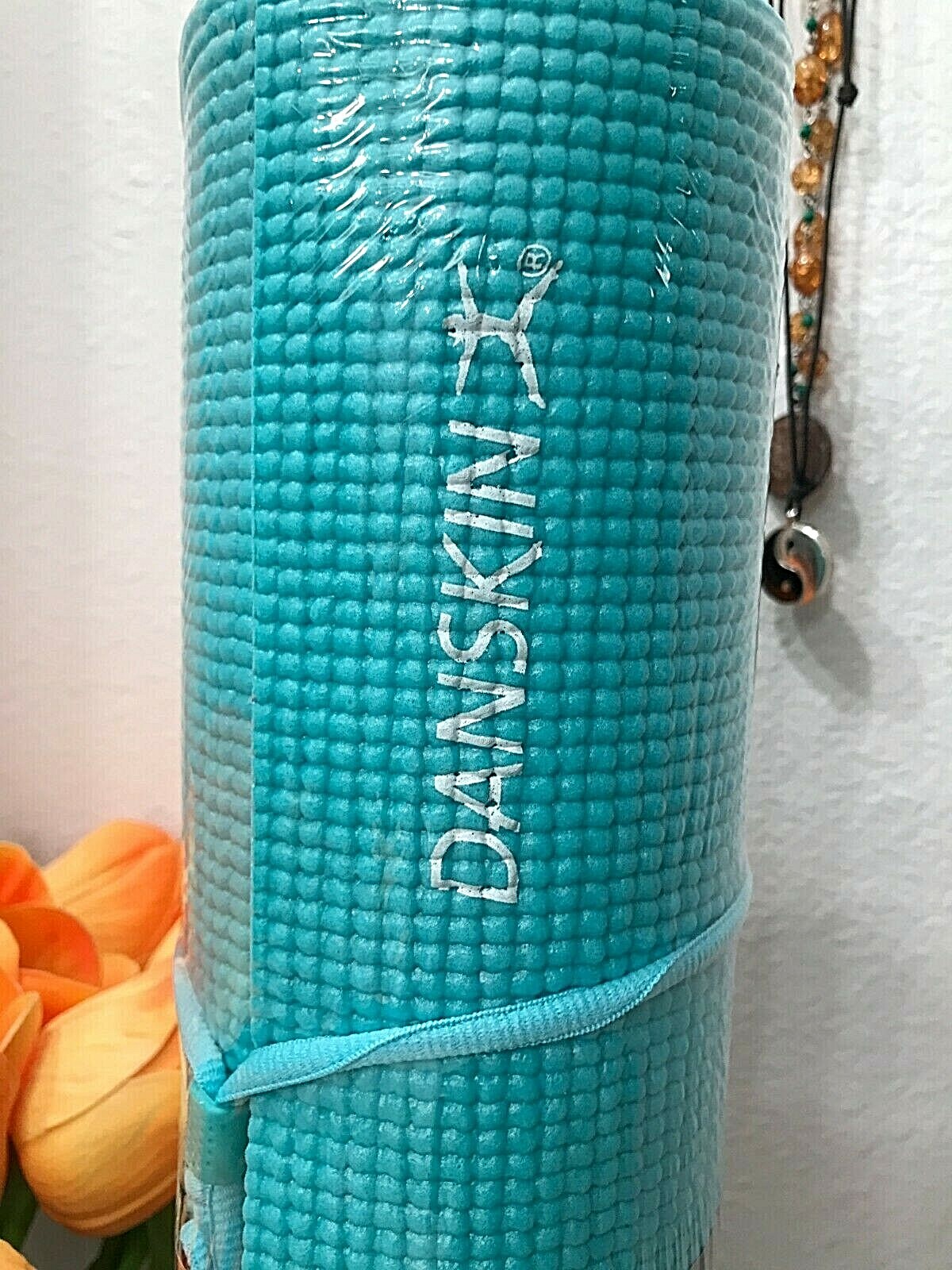 DANSKIN Standard 5MM Yoga Pilates Mat & And Carry Strap Bikram Hot 26+2 Vinyasa