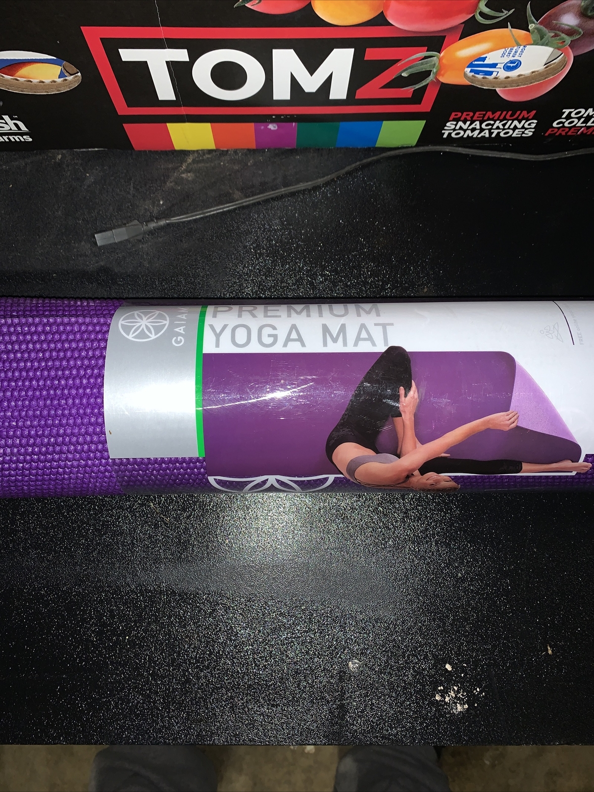 Gaiam Yoga Mat – Premium 6mm Extra Thick Purple 68×24″ New Free Shipping