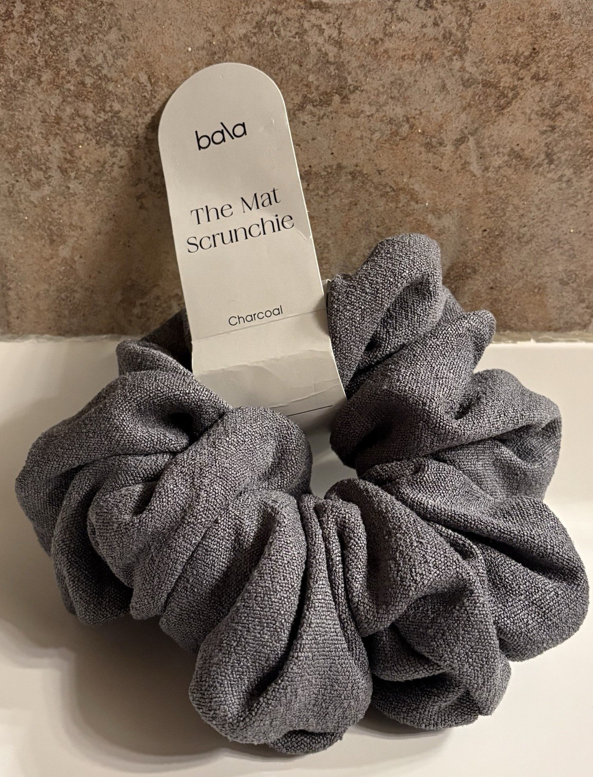 baa THE MAT SCRUNCHIE CHARCOAL