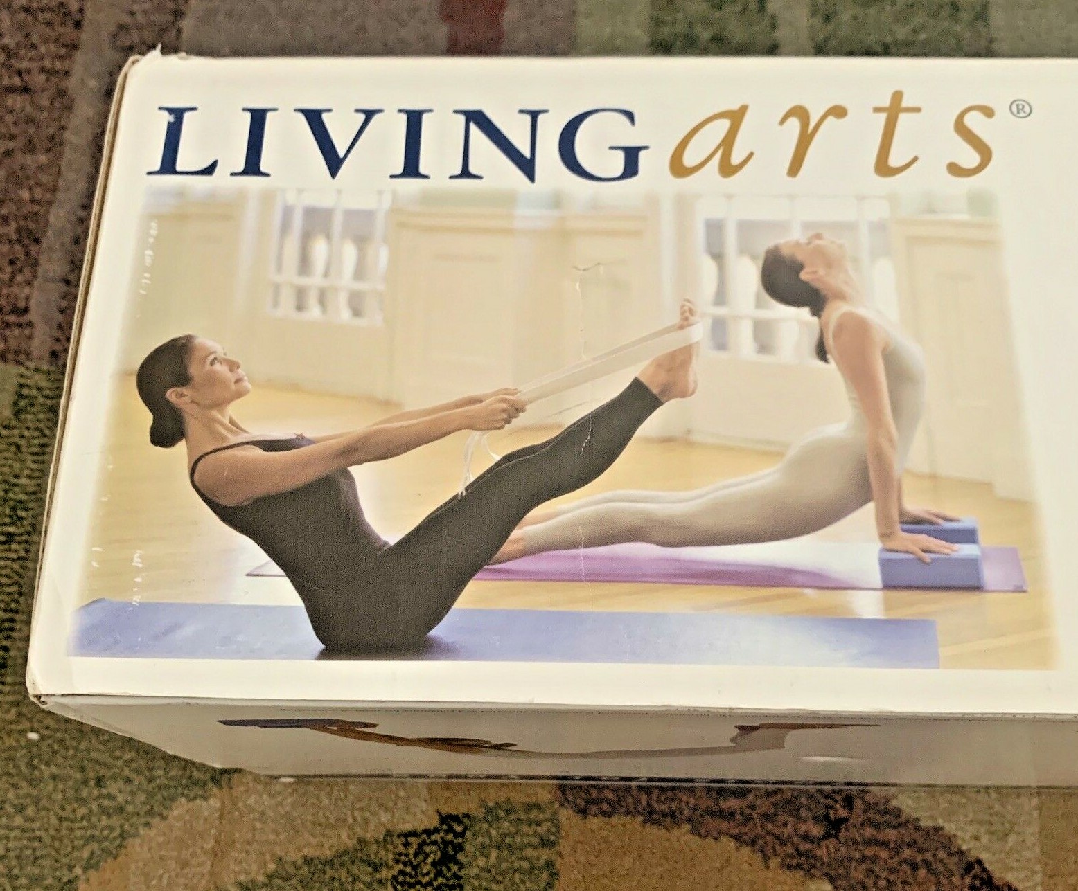 BEGINNERS YOGA MAT, ACCESSORIES, & INSTRUCTIONAL VIDEO Yoga Essentials Tools