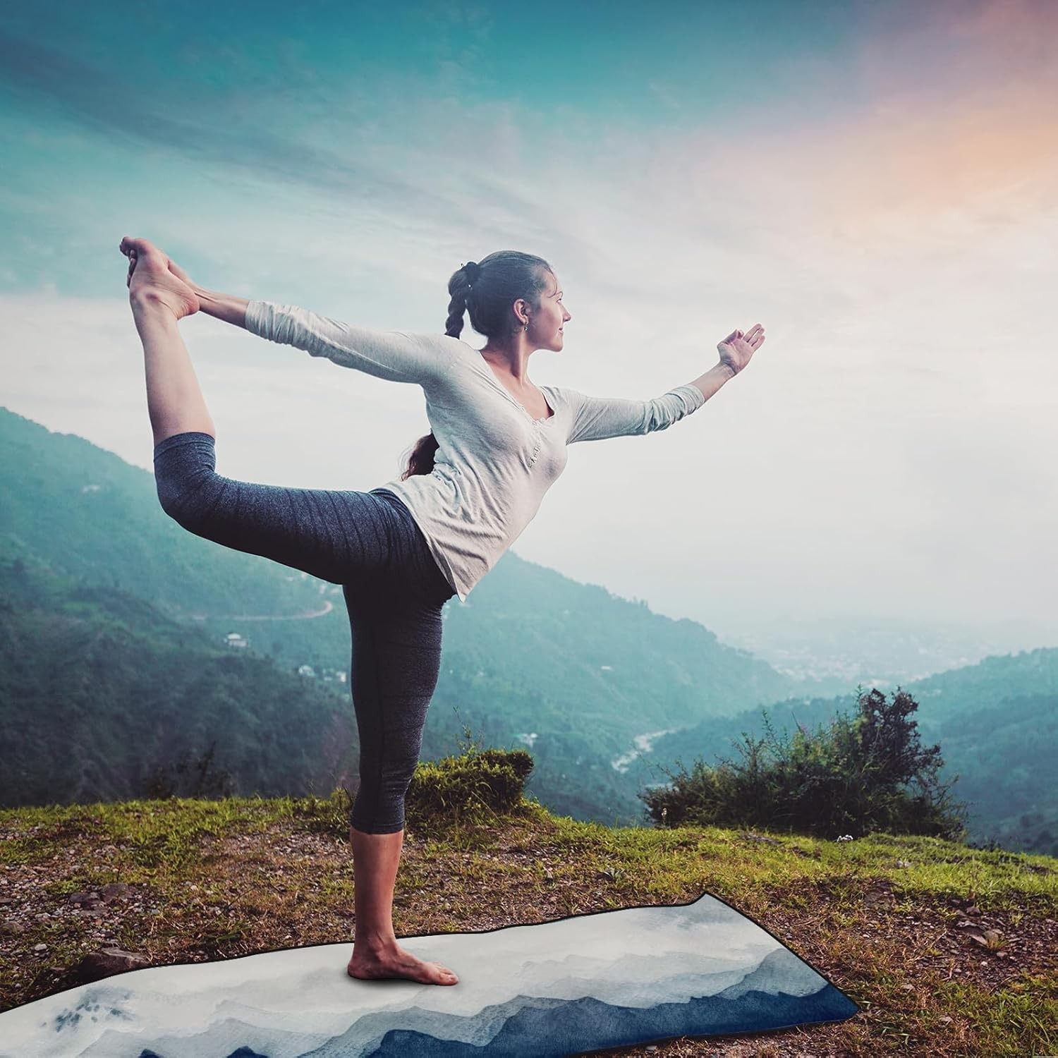 QiyI Yoga Mat Towel with Corner 70"x26", Watercolor Mountain