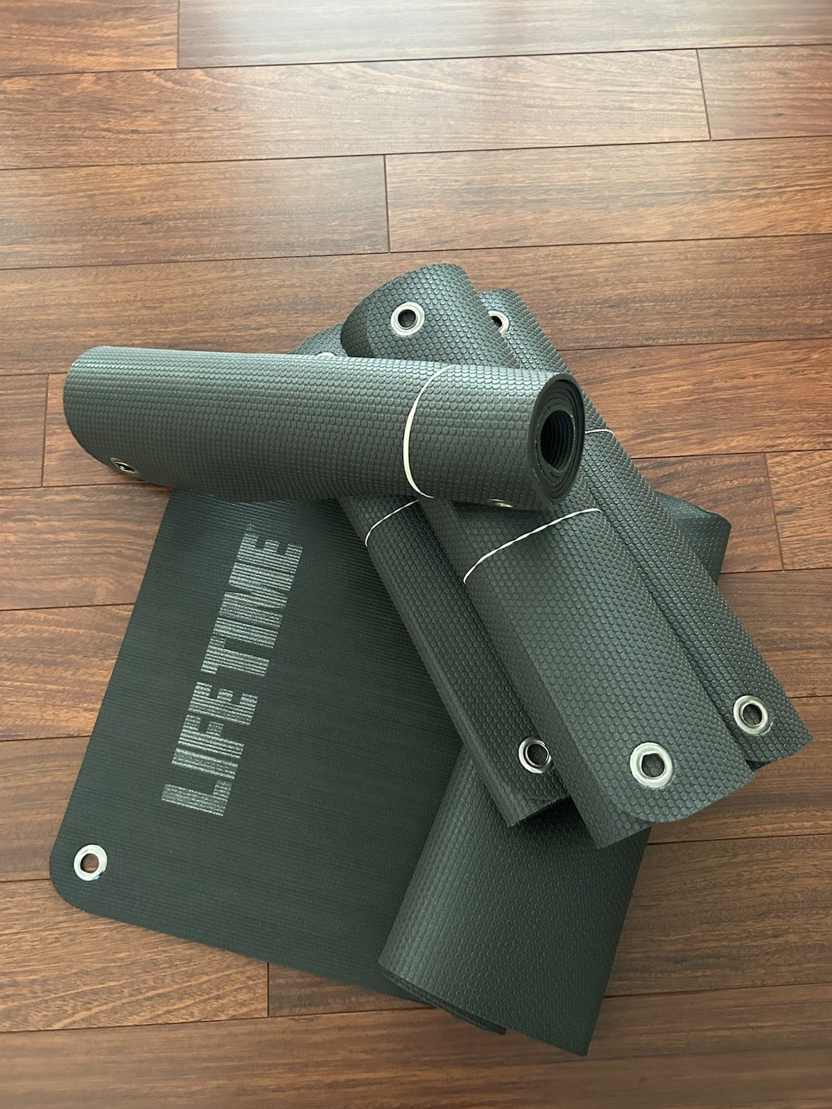Lifetime Yoga Hanging Exercise Mat Fitness & Yoga Mat 72 X 24 Black