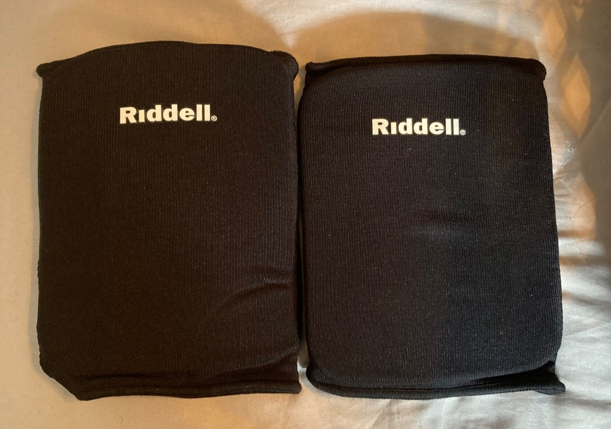 Riddell Kneeling Pad, Rectangle Yoga Knee Pad Cushion, Acro, Dance, Gymnastics