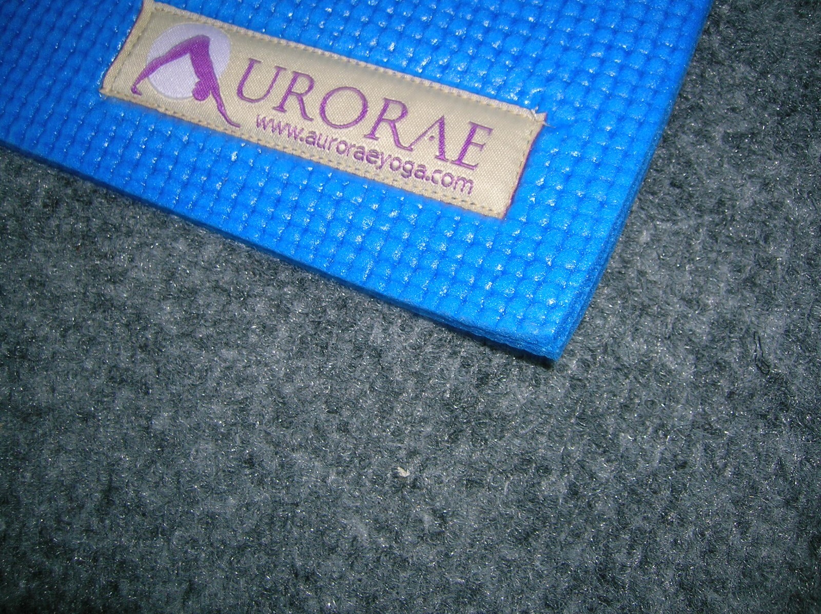 Aurorae Classic Blue Extra Thick Yoga Exercise Mat 72 Long with Carrying Bag