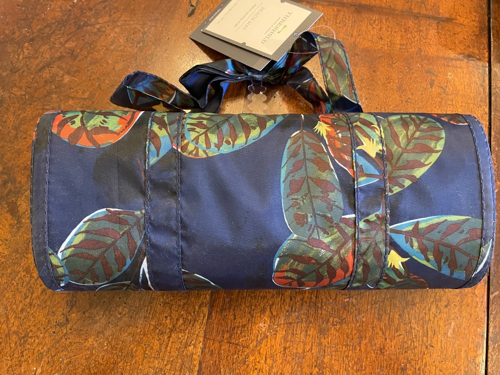 Threshold 100% Straw Beach Mat Eco Blue trim w/ built in carry straps NWT