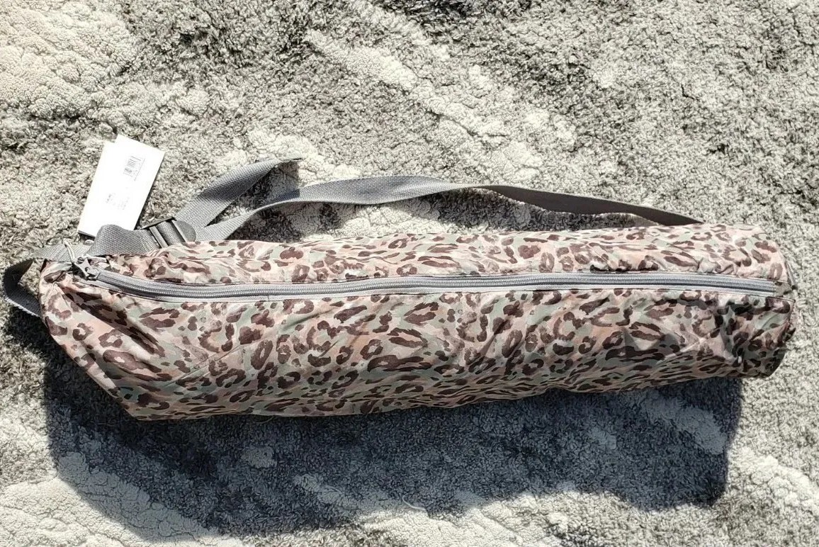 Johnny Was Calme Earth Leopard Yoga Mat Set & Carrying Bag Set NEW