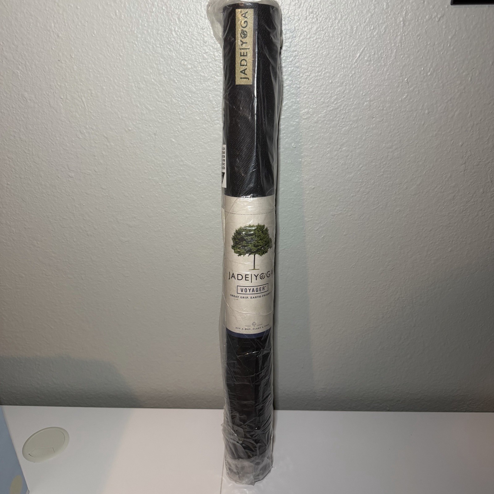 NEW JadeYoga – Voyager Yoga Mat Black Non Slip Fitness Mat – 1/8 24” X 68”