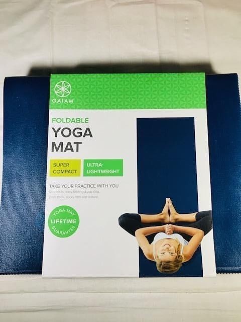 Gaiam Foldable Yoga Mat Super Compact Ultra-Lightweight Blue 68″ x 24″