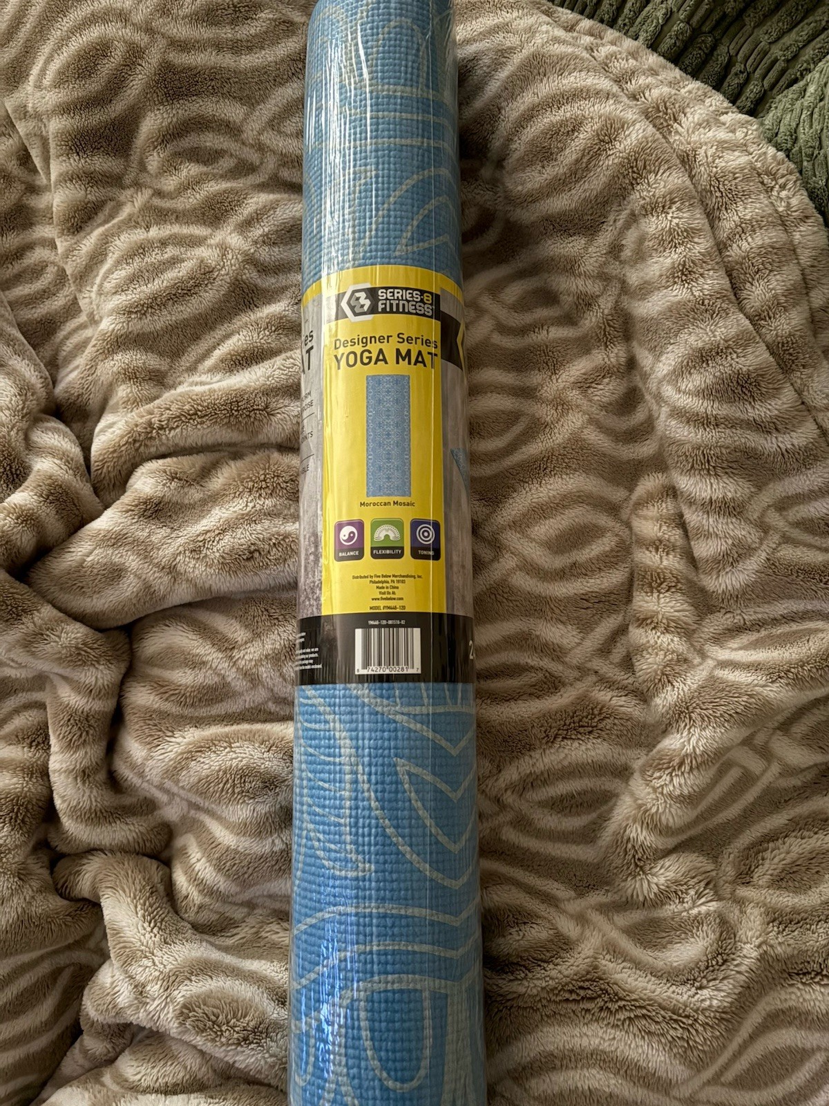 “Brand New” Designer Series Yoga Mat (Series 8 Fitness) 24×68 Light Blue