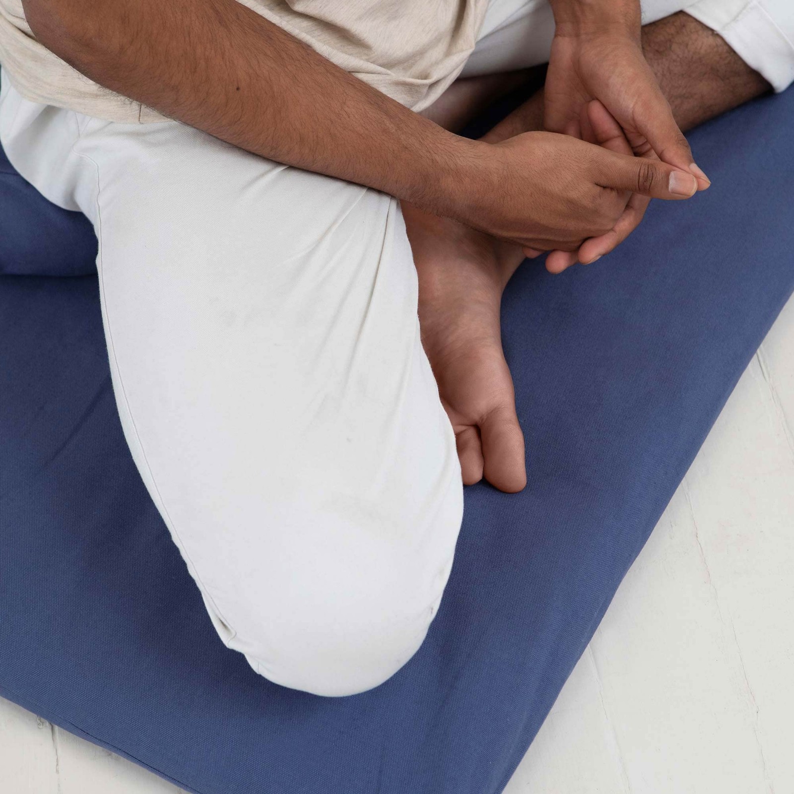 Zabuton Meditation Mat | Organic Cotton | Recycled Wool Fiber Filler Bl…