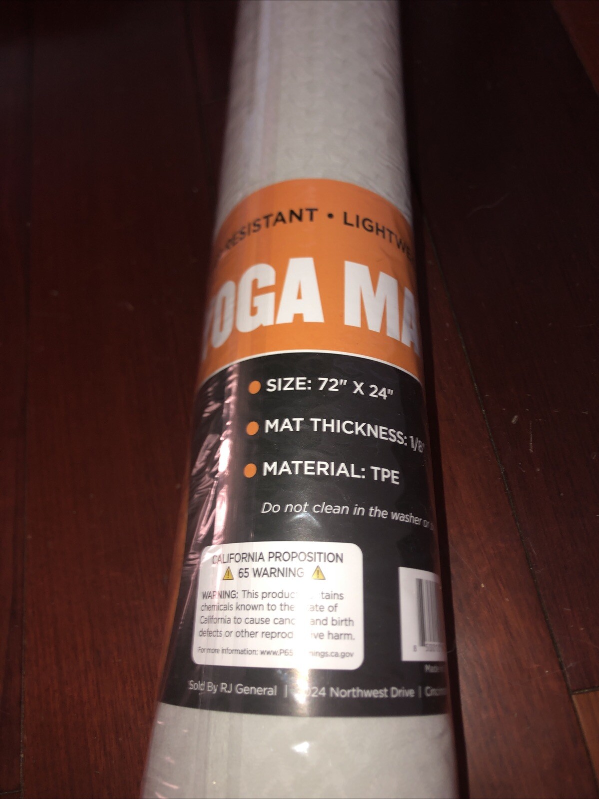 CALIZENICS Yoga Mat, Durable, Water Resistant, Lightweight ￼