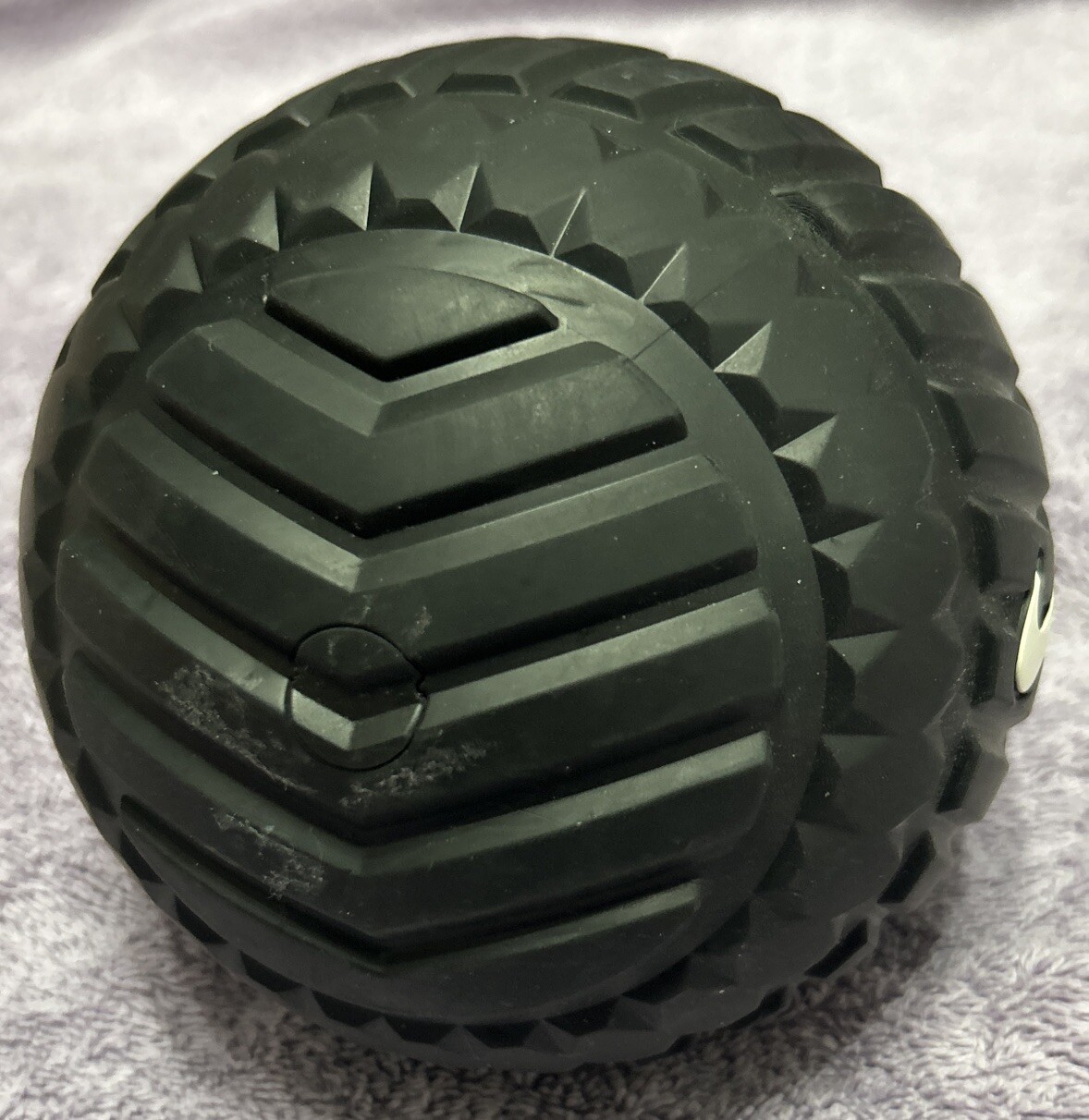 Nike Recovery Massage Ball 5″ Athletic Sports Equipment Black Volt Yoga Fitness